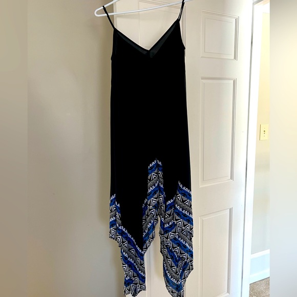 Patterned black spaghetti strap midi, size M. New condition. - Picture 1 of 5